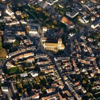 ouistreham_bourg._photo_aerienne_francois_monier_.jpg