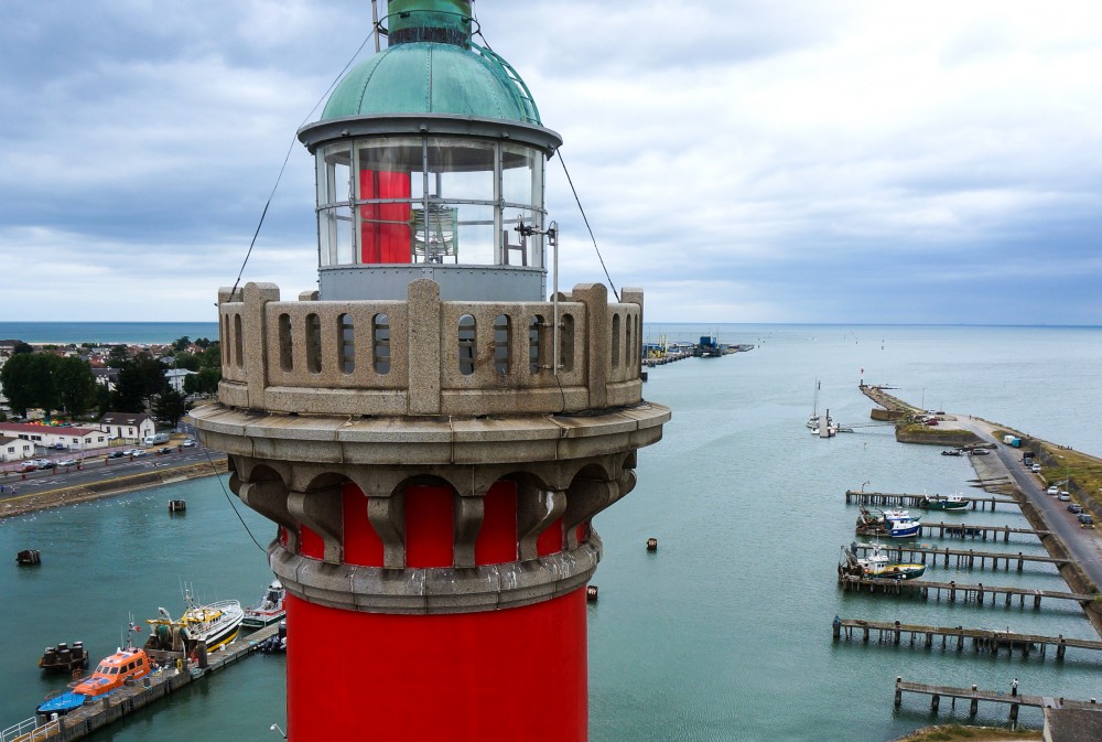 Phare_de_Ouistreham_-_Photo_François_Monier-21.jpg